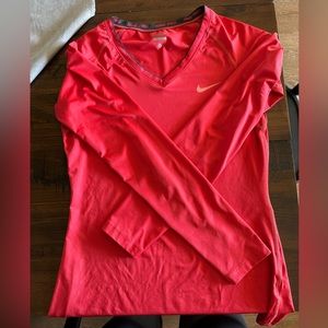 Women’s Nike Pro long sleeve shirt